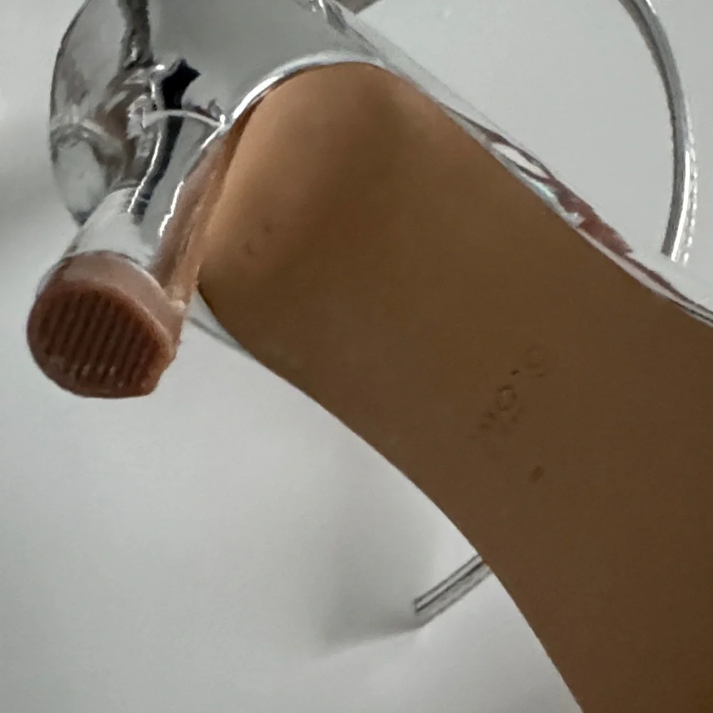 Steve Madden Metallic Silver Heels - Picture 5 of 5